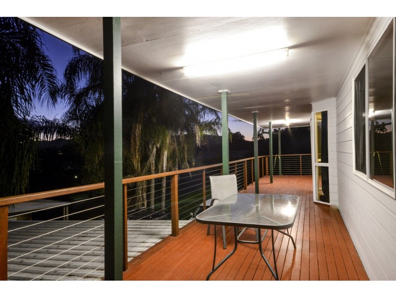 45 Manooka Drive, Cannonvale QLD 4802