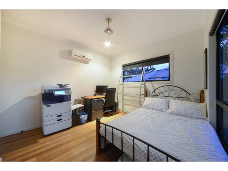 8 Jonquill Court, Cannonvale QLD 4802