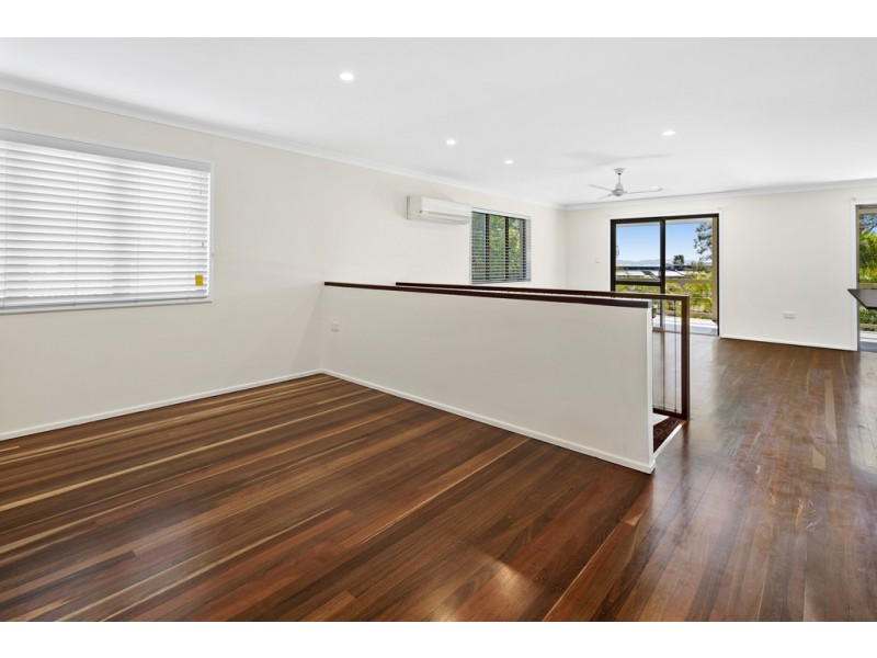 11 Palm Drive, Cannonvale QLD 4802