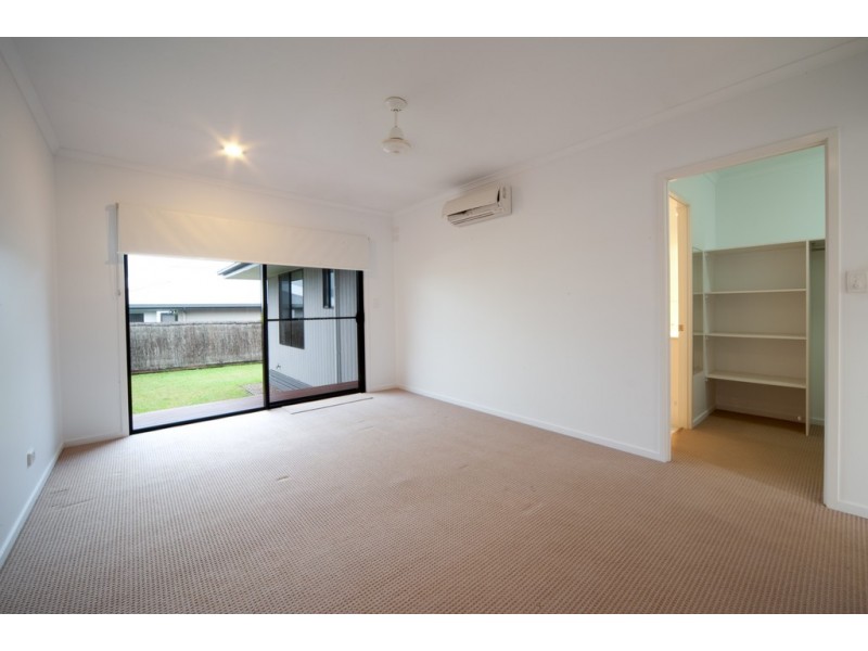 51 Abell Road, Cannonvale QLD 4802