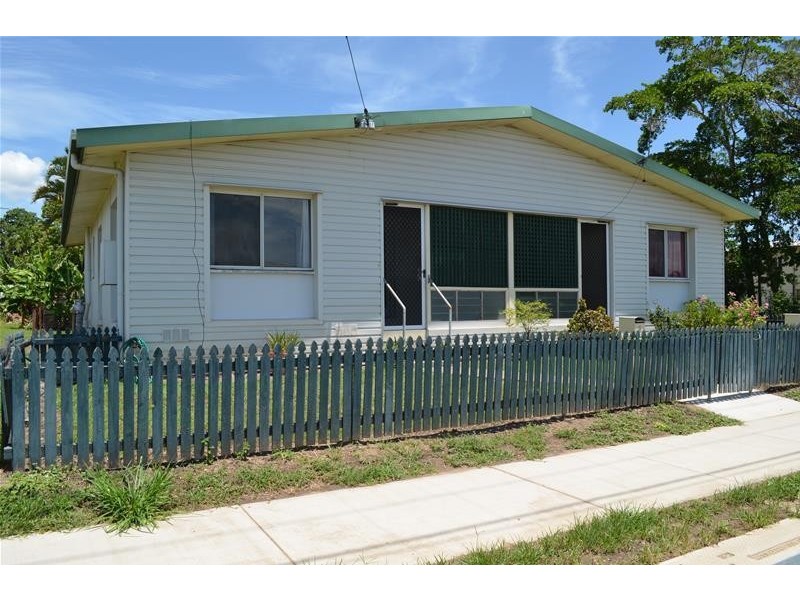1/5 Hinschen Street, Proserpine QLD 4800