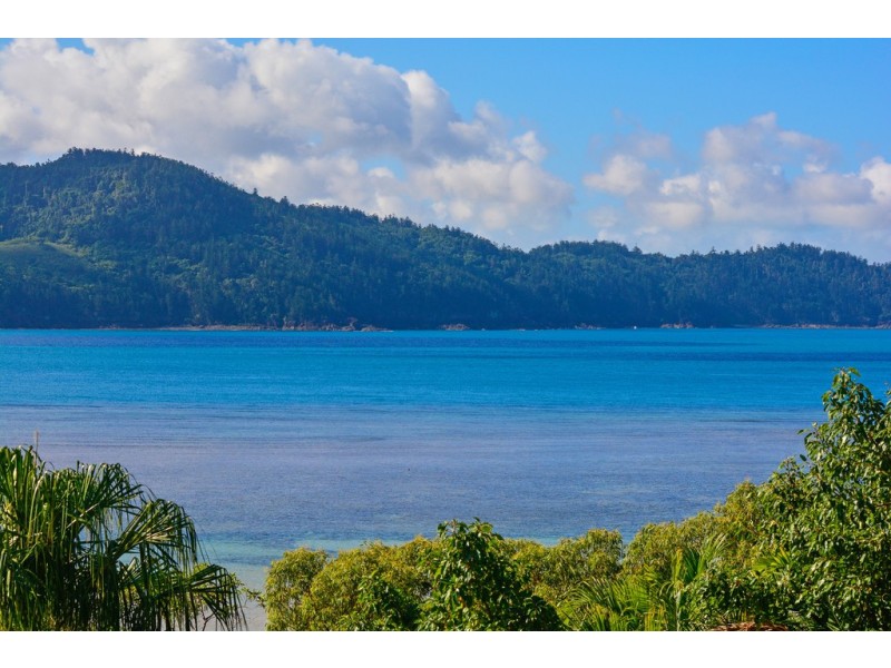 E101/18 Resort Drive, Lagoon Lodge, Hamilton Island QLD 4803