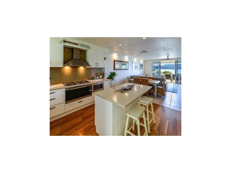 E102/18 Resort Drive, Lagoon Lodge, Hamilton Island QLD 4803