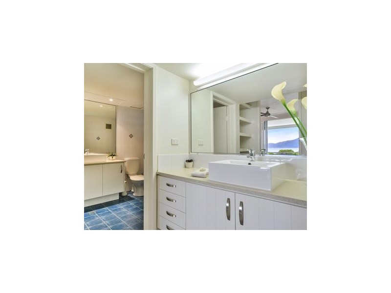 E102/18 Resort Drive, Lagoon Lodge, Hamilton Island QLD 4803