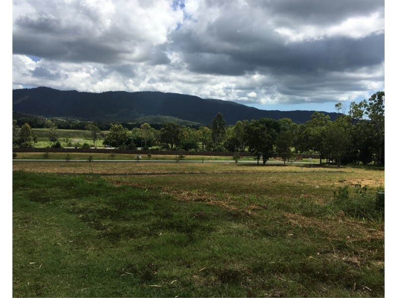 Lot 4 and 5 Thomson Road,, Cannon Valley QLD 4800