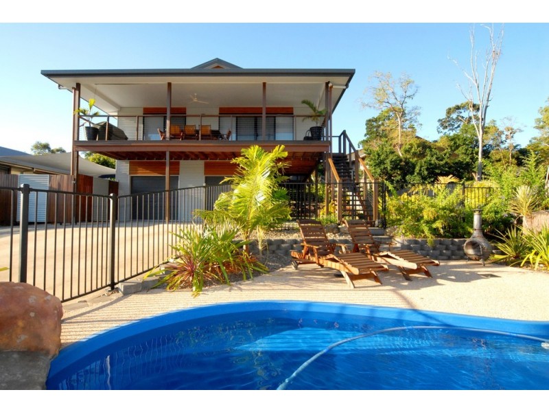 55 Country Road, Cannonvale QLD 4802