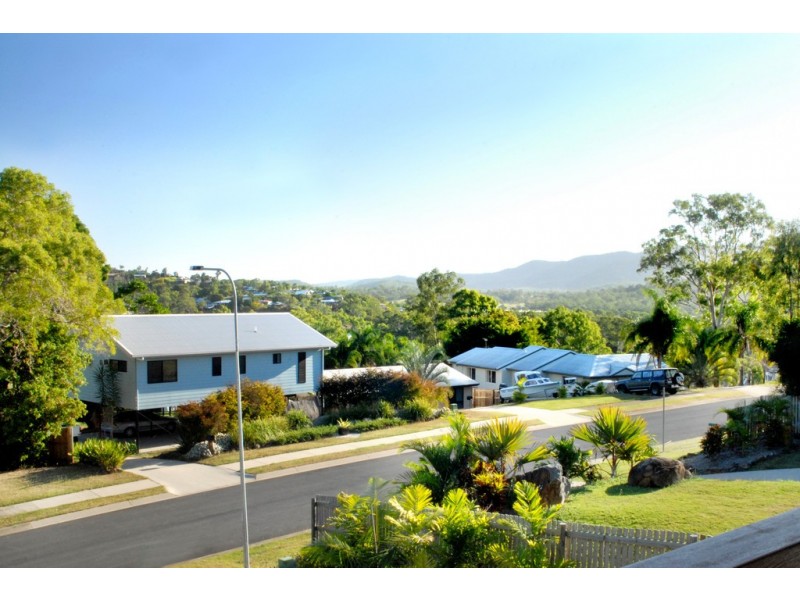 55 Country Road, Cannonvale QLD 4802