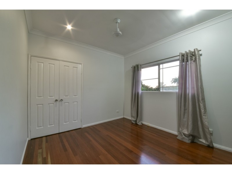 8 Stormvogel Drive, Jubilee Pocket QLD 4802