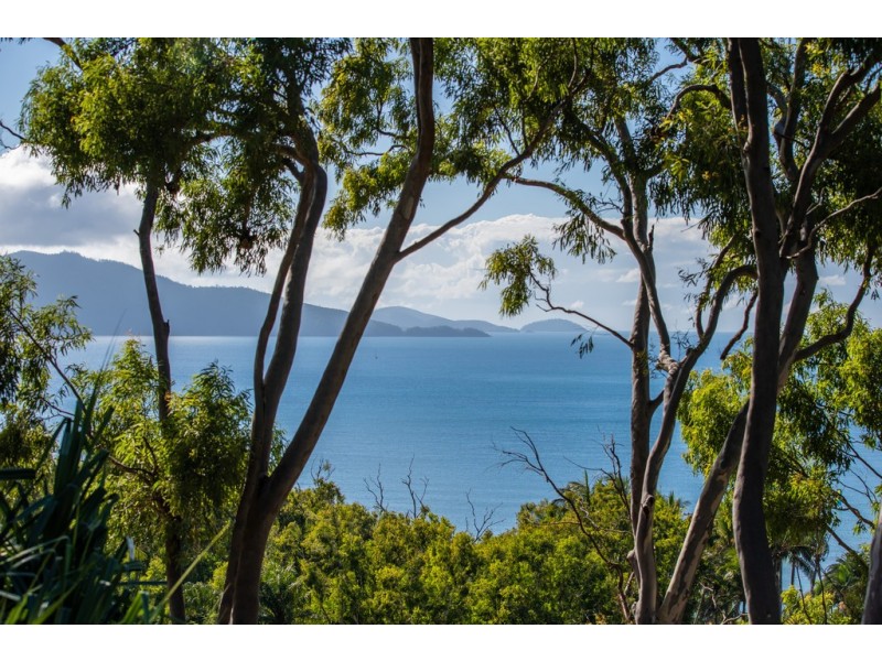 12/6 Great Northern Highway, Coral Sea Apartments, Hamilton Island QLD 4803