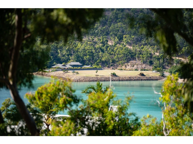 12/6 Great Northern Highway, Coral Sea Apartments, Hamilton Island QLD 4803
