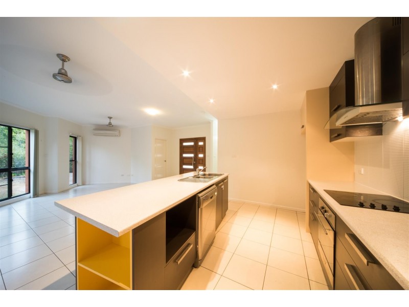 10/11 Maeva Street, Jubilee Pocket QLD 4802