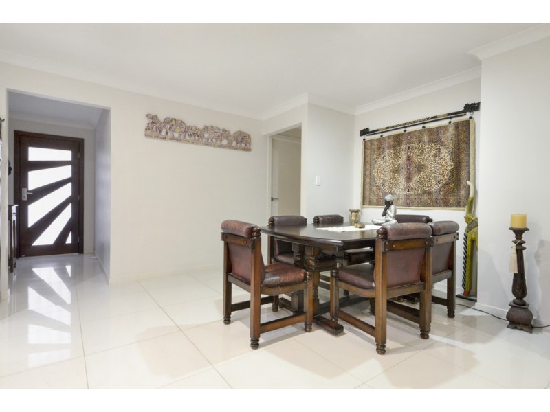 75 Parker Road, Cannonvale QLD 4802