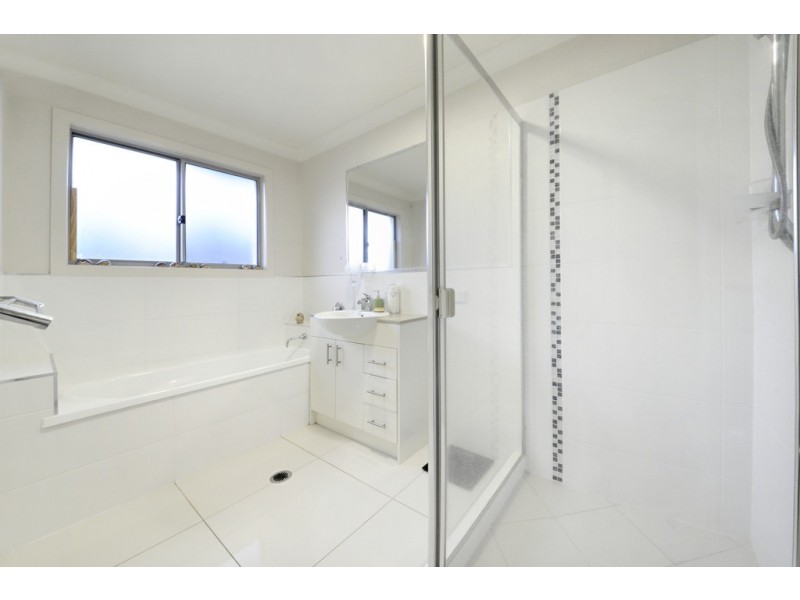 75 Parker Road, Cannonvale QLD 4802