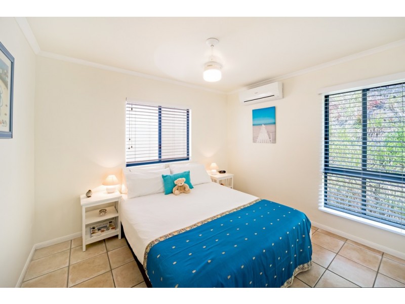 10/2 Nara Avenue, Airlie Beach QLD 4802