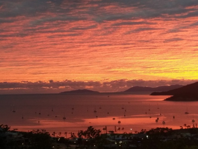 10/2 Nara Avenue, Airlie Beach QLD 4802