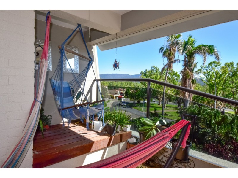 104/2 Eshelby Drive, Cannonvale QLD 4802