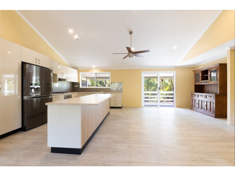 16 Moonlight Drive, Jubilee Pocket QLD 4802