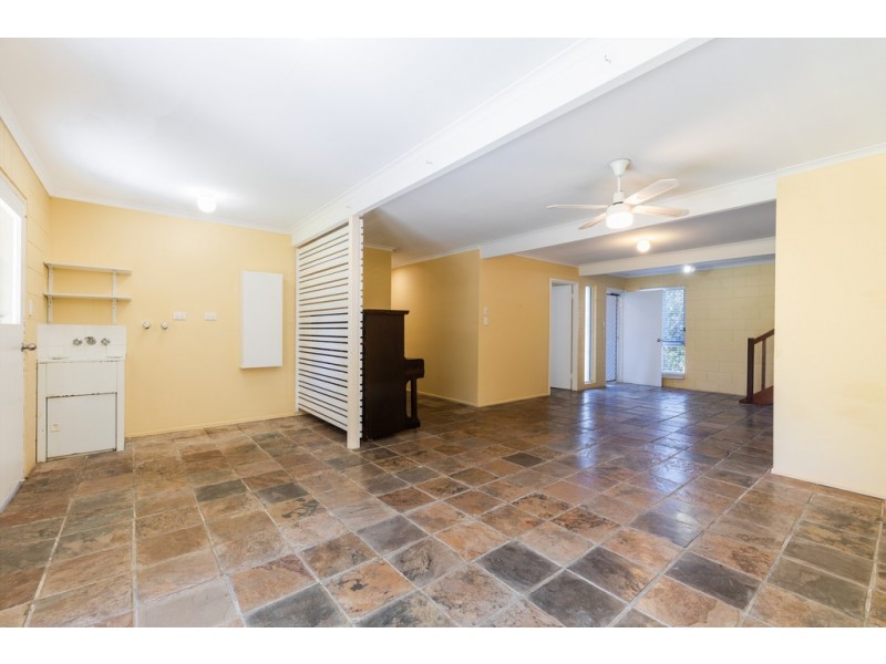 16 Moonlight Drive, Jubilee Pocket QLD 4802