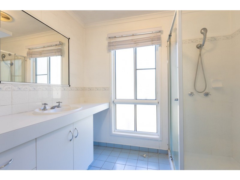 16 Moonlight Drive, Jubilee Pocket QLD 4802