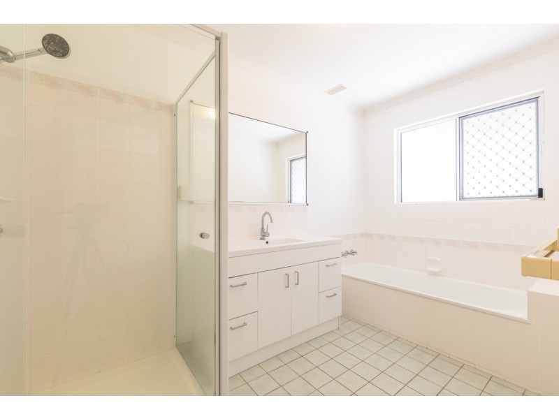 16 Moonlight Drive, Jubilee Pocket QLD 4802