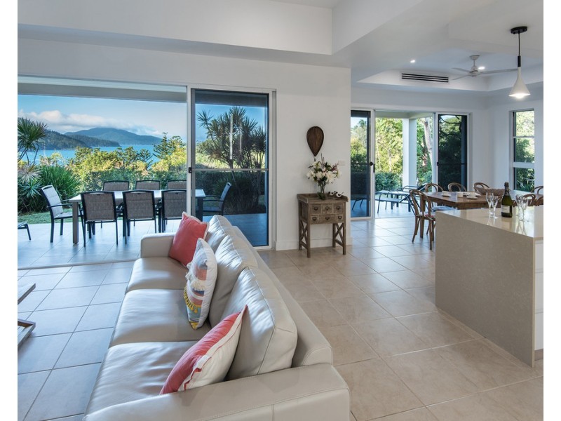 6 La Bella 1 Coral Sea Avenue, Hamilton Island QLD 4803