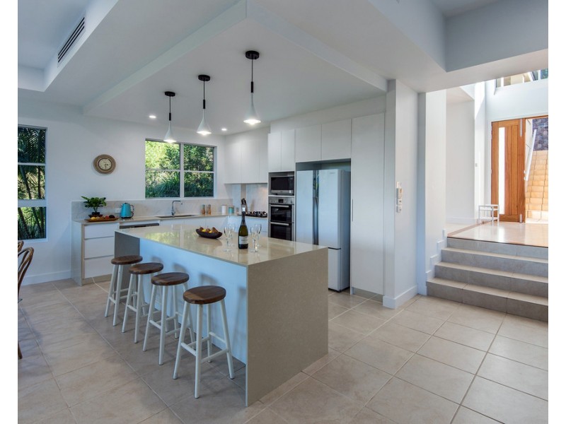 6 La Bella 1 Coral Sea Avenue, Hamilton Island QLD 4803