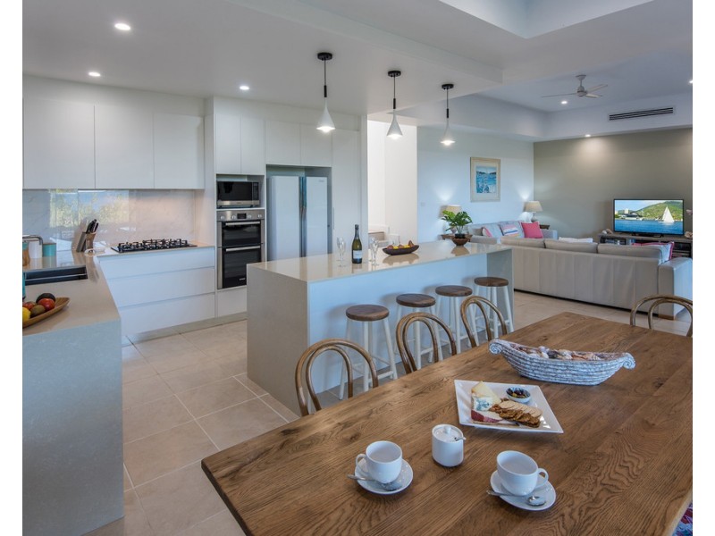 6 La Bella 1 Coral Sea Avenue, Hamilton Island QLD 4803