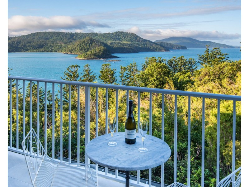 6 La Bella 1 Coral Sea Avenue, Hamilton Island QLD 4803