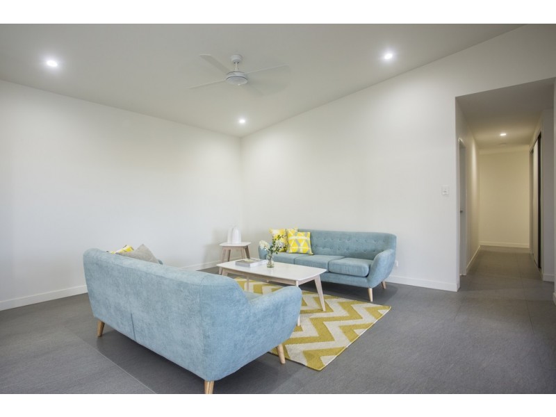 32 Stanley Drive, Cannonvale QLD 4802