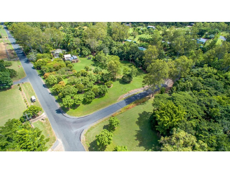 63 Orchid Road, Cannonvale QLD 4802