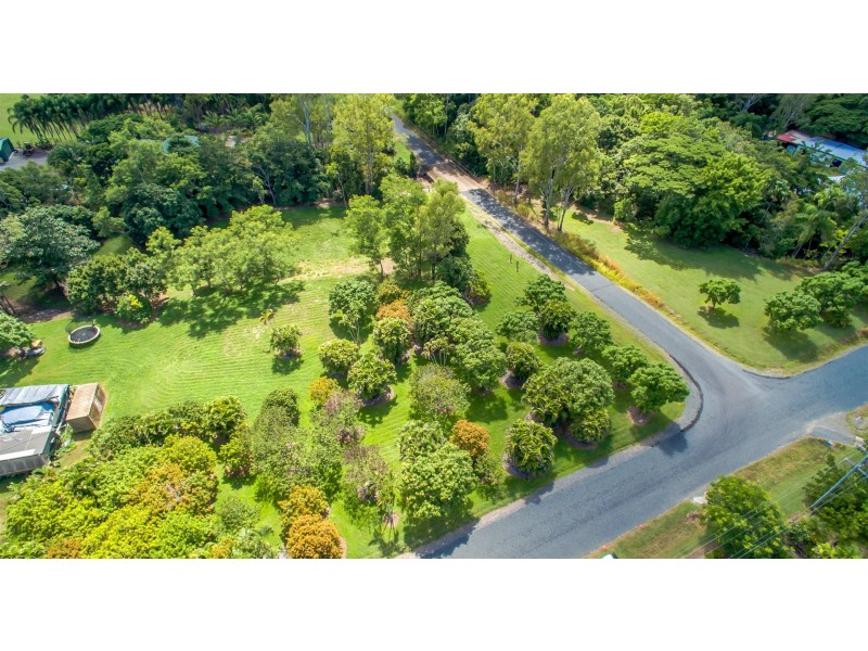 63 Orchid Road, Cannonvale QLD 4802