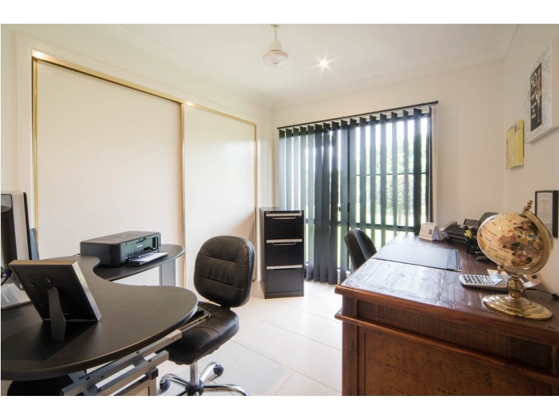 76 Galbraith Park Drive, Cannonvale QLD 4802