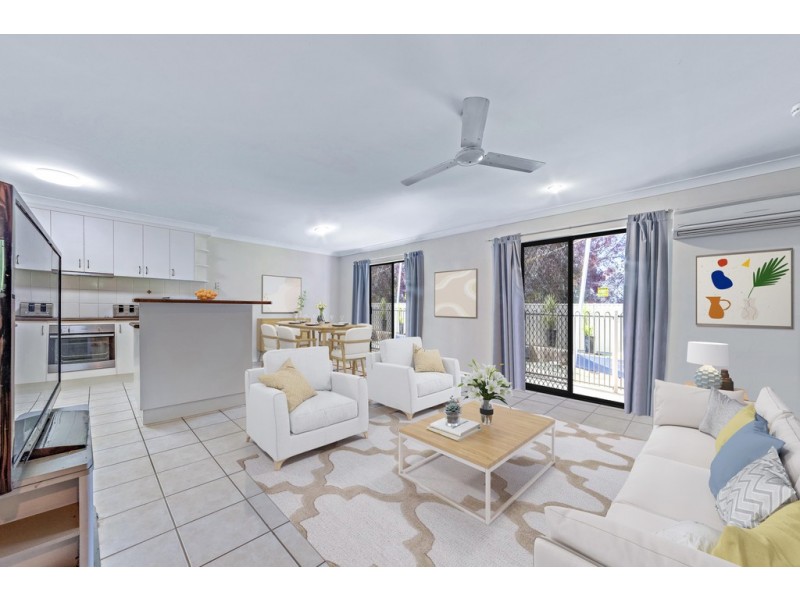 2/22 Banksia Court, Cannonvale QLD 4802