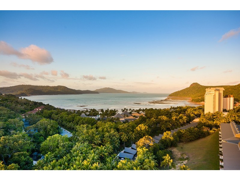 13/1 Marina Drive, Yacht Harbour Towers, Hamilton Island QLD 4803