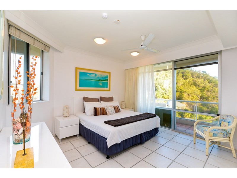 13/1 Marina Drive, Yacht Harbour Towers, Hamilton Island QLD 4803