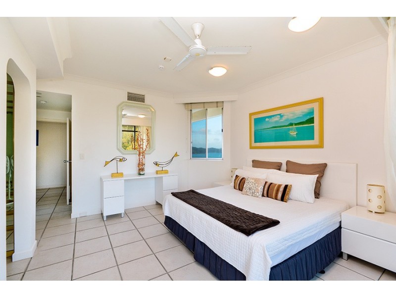 13/1 Marina Drive, Yacht Harbour Towers, Hamilton Island QLD 4803