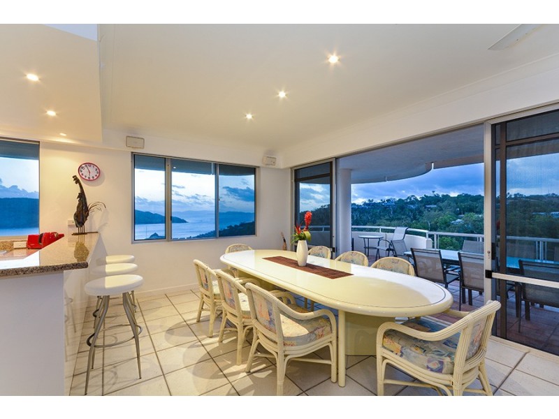 13/1 Marina Drive, Yacht Harbour Towers, Hamilton Island QLD 4803