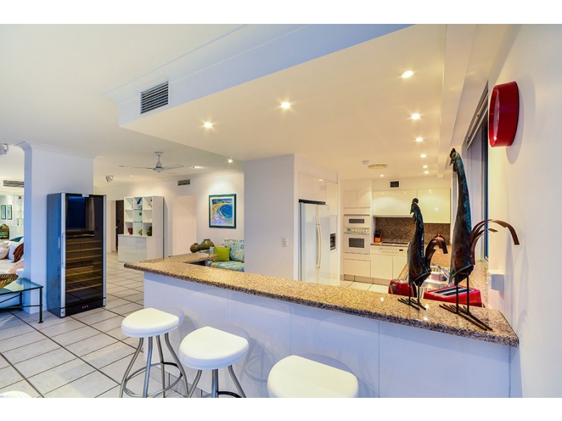 13/1 Marina Drive, Yacht Harbour Towers, Hamilton Island QLD 4803