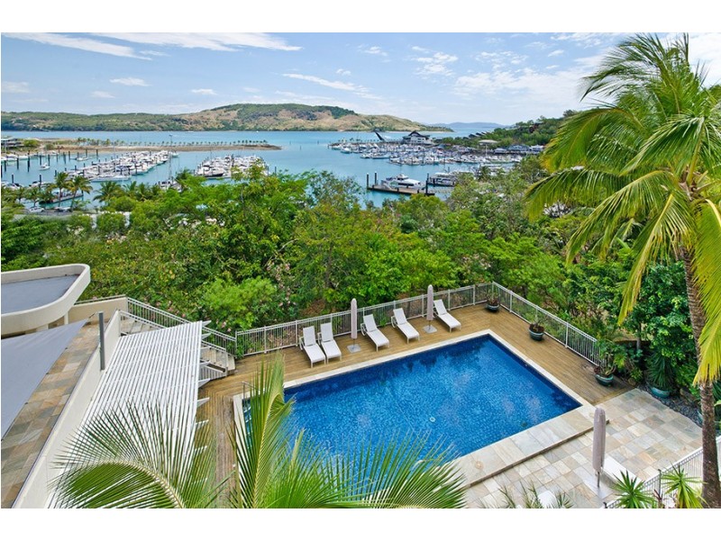 13/1 Marina Drive, Yacht Harbour Towers, Hamilton Island QLD 4803