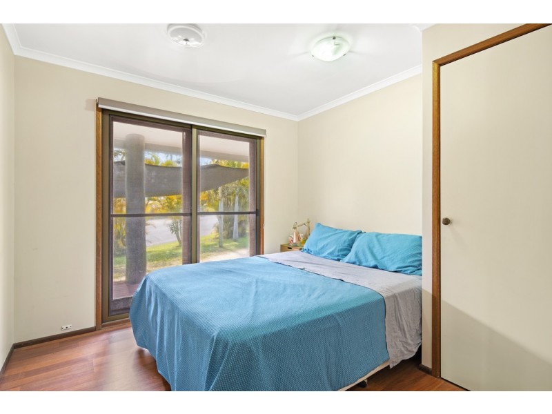 10 Macarthur Drive, Cannonvale QLD 4802