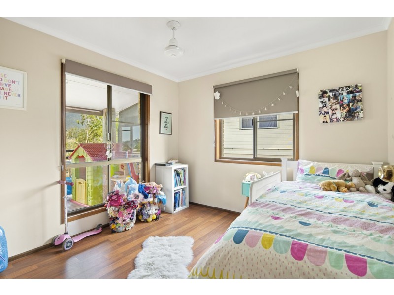 10 Macarthur Drive, Cannonvale QLD 4802