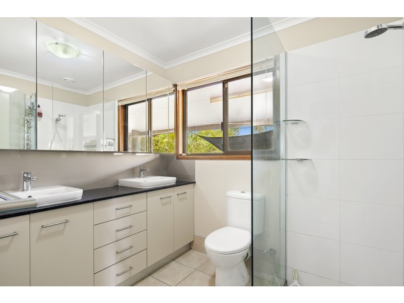 10 Macarthur Drive, Cannonvale QLD 4802