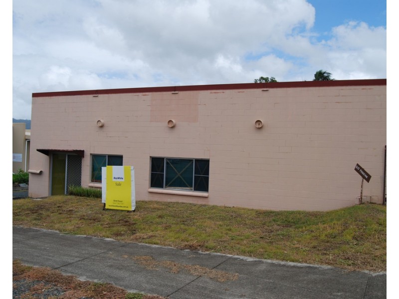 4 Commerce Close, Cannonvale QLD 4802