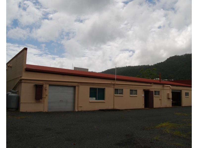 4 Commerce Close, Cannonvale QLD 4802