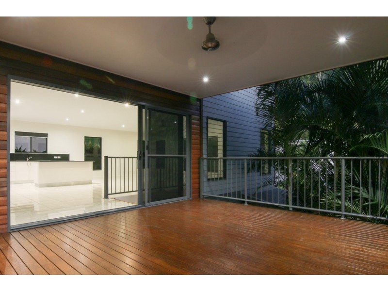 49 Eshelby Drive, Cannonvale QLD 4802