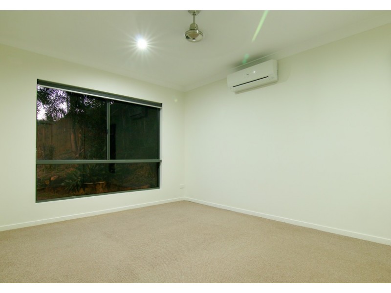 49 Eshelby Drive, Cannonvale QLD 4802