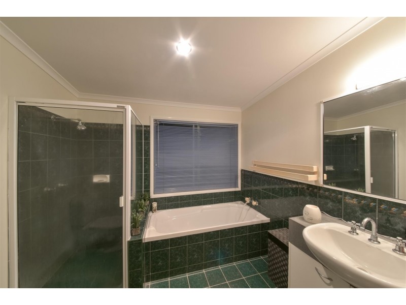 31 Moonlight Drive, Jubilee Pocket QLD 4802