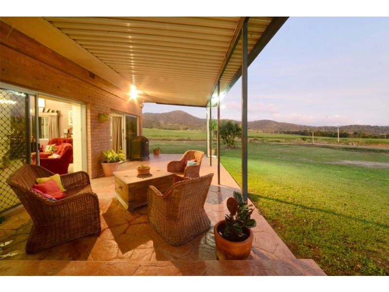 1 Simpson Road, Strathdickie QLD 4800