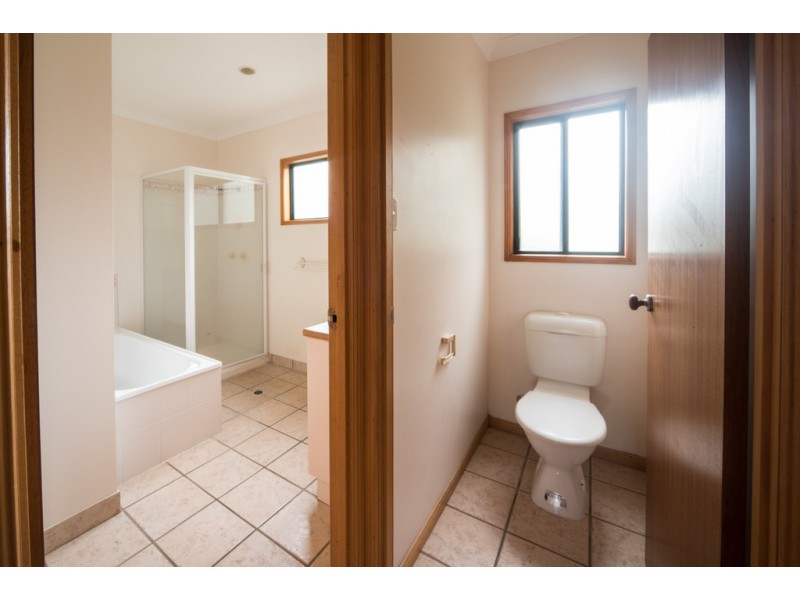 19 Erromango Drive, Jubilee Pocket QLD 4802