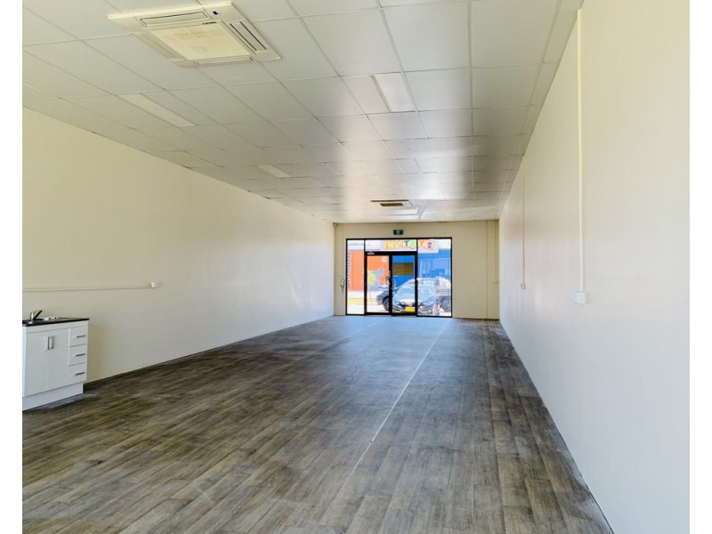 2/2B Reef Pl Cnr Shute Harbour Rd/Paluma Rd, Cannonvale QLD 4802